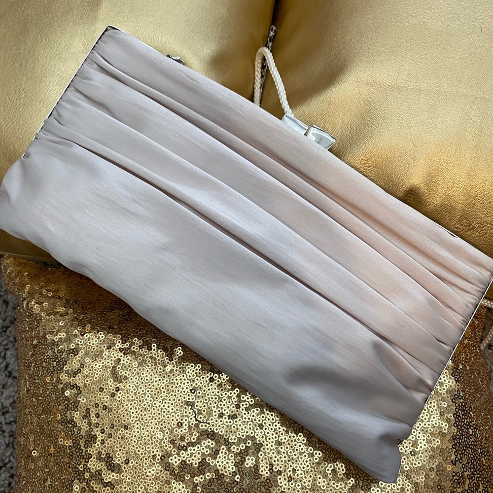 Wristlet